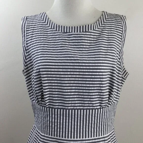 Jigsaw Dress 12 - Picture 3 of 10